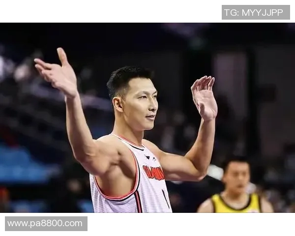 上海篮球队节奏变革引发热议球迷期待新战术带来的精彩表现 上海篮球队节奏变革引发热议球迷期待新战术带来的精彩表现